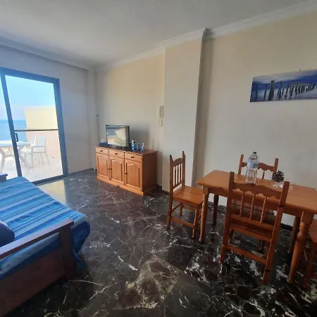 Terraza Sol Gigantes * 阿坎提拉德洛斯基