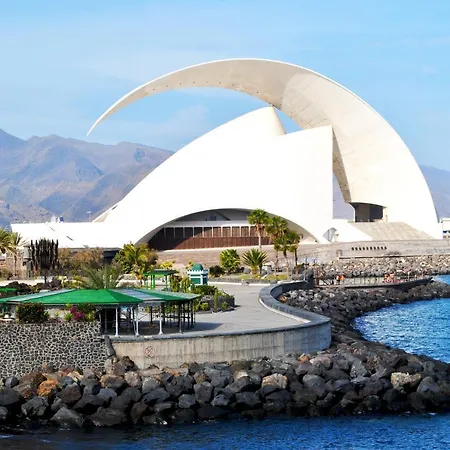 Terraza Sol Gigantes 阿坎提拉德洛斯基